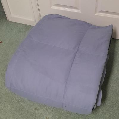 Queen sized Down comforter.