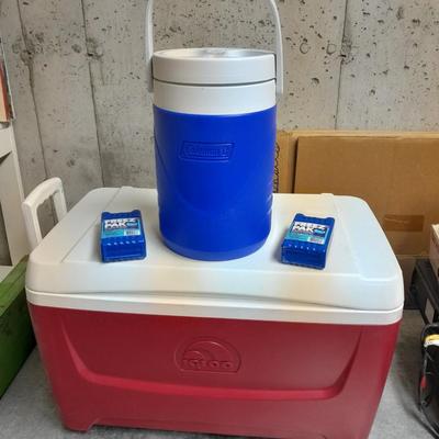 Igloo cooler, Coleman drink cooler, ice packs and new condiment containers