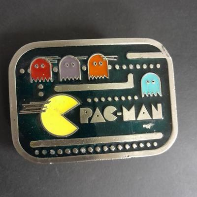 Vintage Pac-Man belt buckle 8186