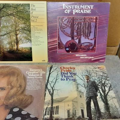 12" LP Vinyl records wide variety of artists Country, Super hits, Golden hits and more
