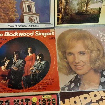 12" LP Vinyl records wide variety of artists Country, Super hits, Golden hits and more