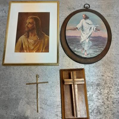 Vintage religious wall hanging Bubble art, framed Jesus, and two wall crosses.