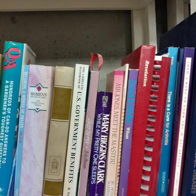 Variety of Books, Hardback and Softback many Geres (1)