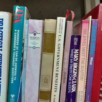 Variety of Books, Hardback and Softback many Geres (1)