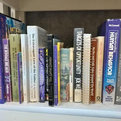 Variety of Books, Hardback and Softback many Geres (2)