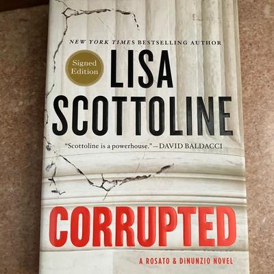 3 Signed Books by LISA SCOTTOLINE