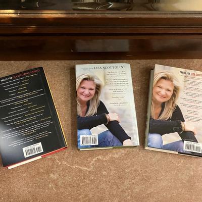 3 Signed Books by LISA SCOTTOLINE