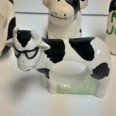 Kitchen cow Decor, Sugar bowl, creamer, napkin rings and more Holstien Collectibles