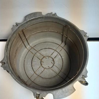 Antique All American Cast Aluminum Pressure Cooker Canner no. 7 Wisconsin Foundry Co, 15 1/2 QT,