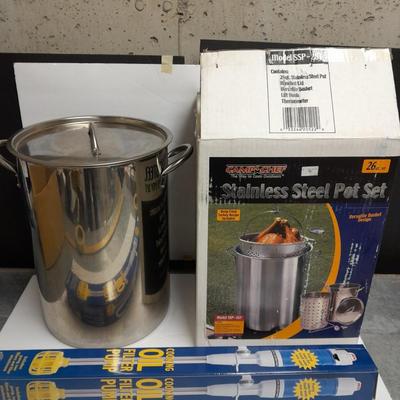 Camp Chef stainless-steel deep-fried turkey pot set with cooking oil filter pump