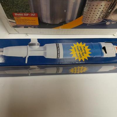 Camp Chef stainless-steel deep-fried turkey pot set with cooking oil filter pump