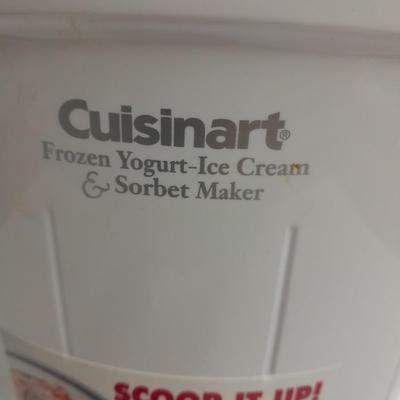 Cuisinart Frozen Yogurt - Ice cream & Sorbet maker