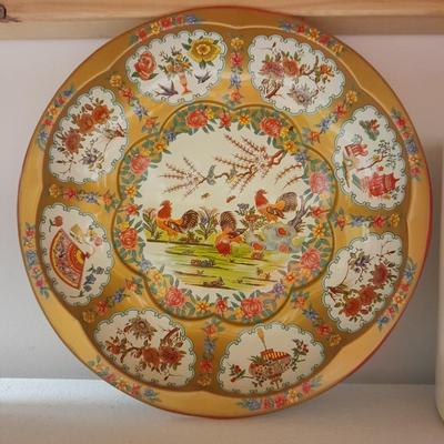 Vintage retro Folgers Butternut Coffee Can Tin Metallic Shiny Colors Bright with metal rooster bowl and more