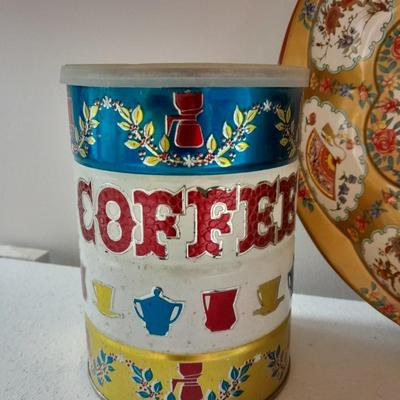 Vintage retro Folgers Butternut Coffee Can Tin Metallic Shiny Colors Bright with metal rooster bowl and more