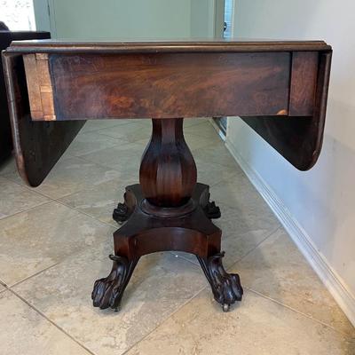 Vintage Drop Leaf Claw Foot Table & 2 Chairs*Read Details
