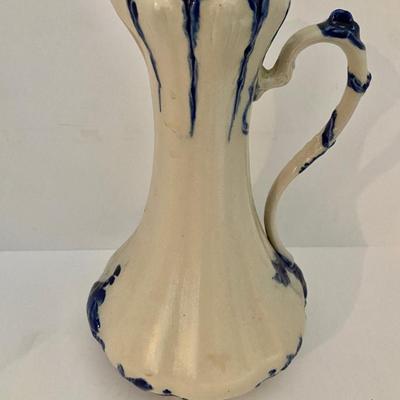 Blue and White Collectible Lot