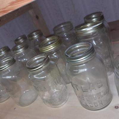14 glass canning jars (4)
