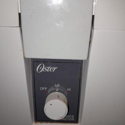 Oster countertop Juice extractor