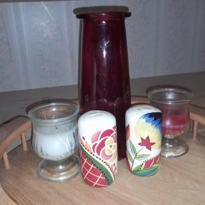 Wooden Lazy Susan with salt & pepper shakers, Black and decker jar opener and more