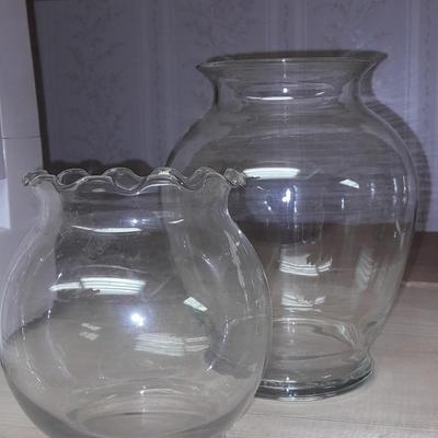 5 glass vases
