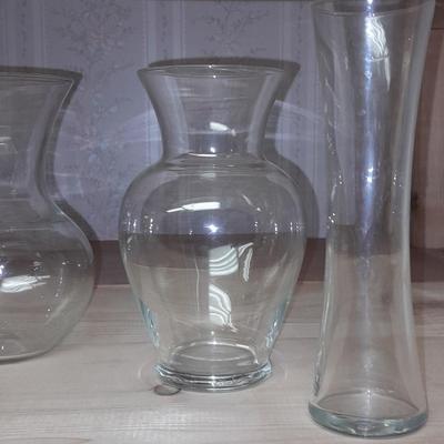 5 glass vases