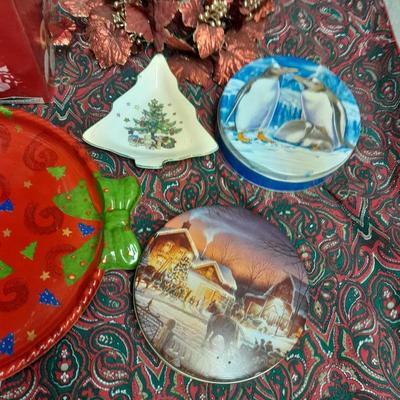 Christmas Cookies for Everyone! Tree shaped cookie jar, with Cookie tins and cookie platters