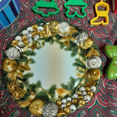 Christmas Cookies for Everyone! Tree shaped cookie jar, with Cookie tins and cookie platters