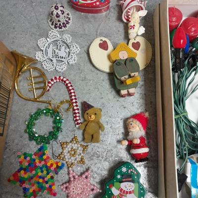 Christmas Decorations, Mini and C9 lights, wreath, ornaments, new candle set