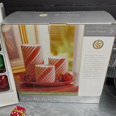 Christmas Decorations, Mini and C9 lights, wreath, ornaments, new candle set