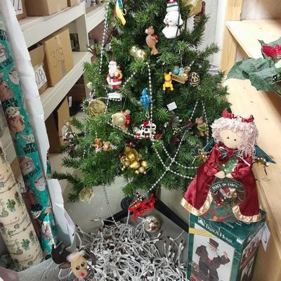 EVERYTHING you need for Christmas! Tree, ornaments, lights, wrapping and more!!
