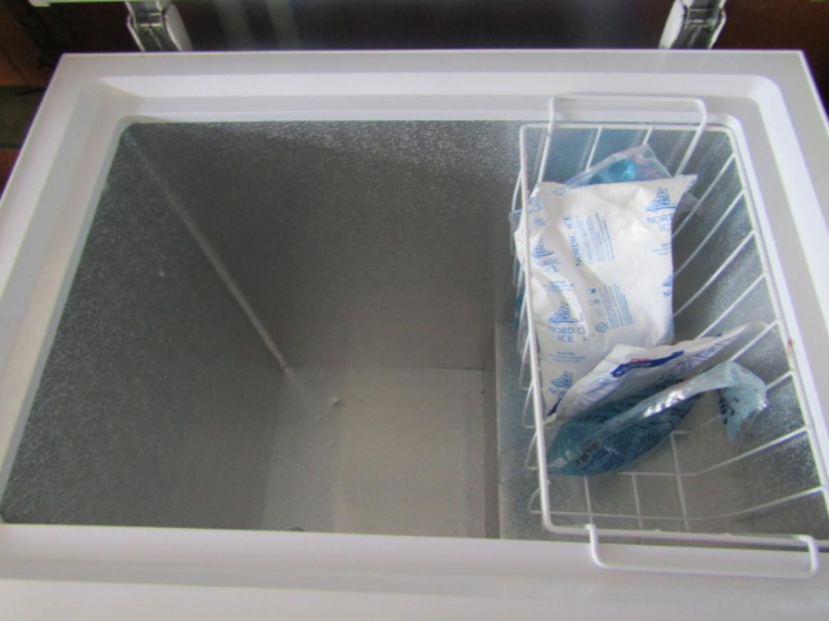 Igloo Chest Freezer