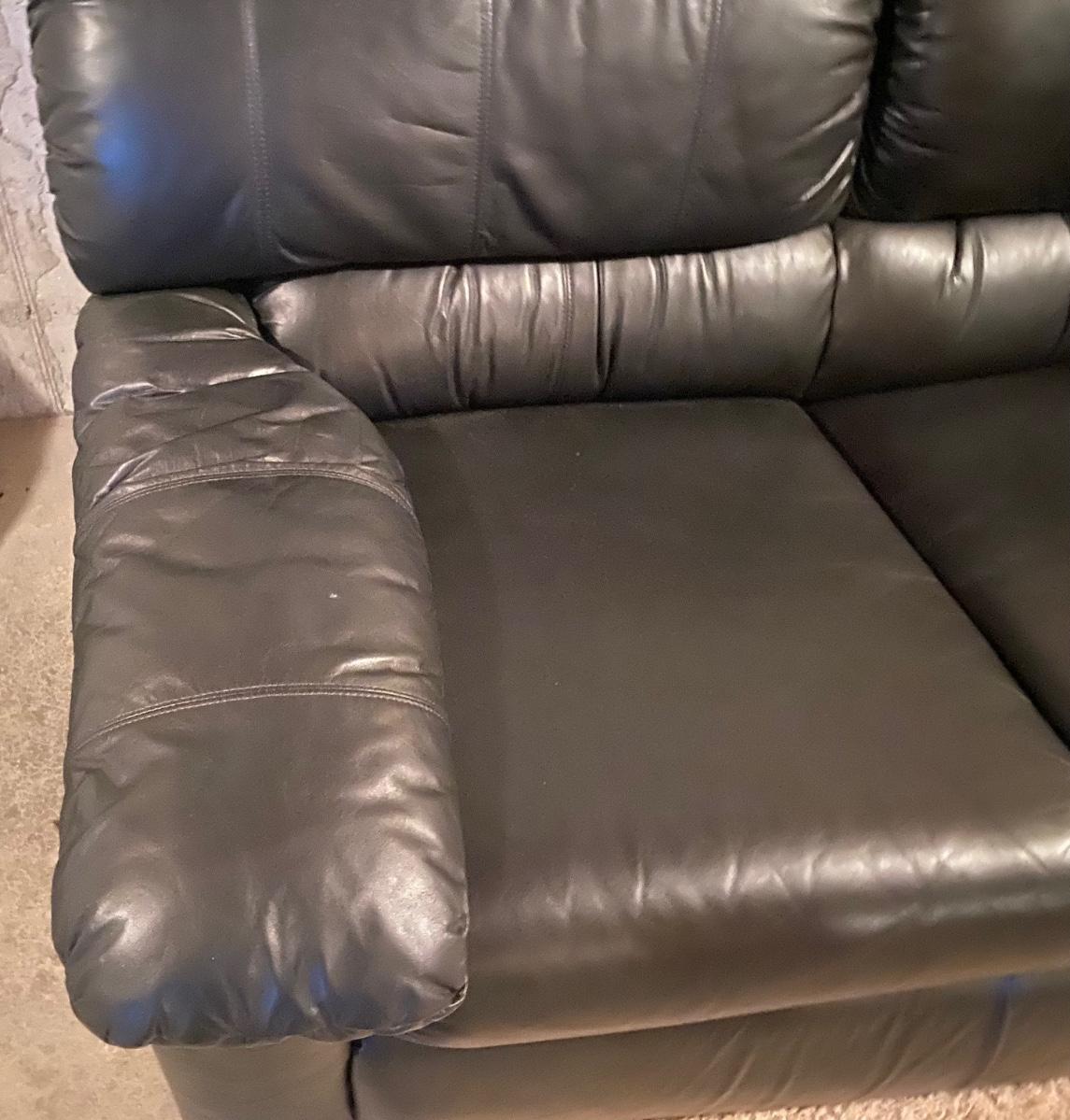 Lazy boy Leather Couch