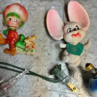 Vintage Christmas Decorations and ornaments Woven wheat wreath