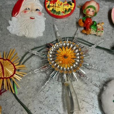 Vintage Christmas Decorations and ornaments Woven wheat wreath