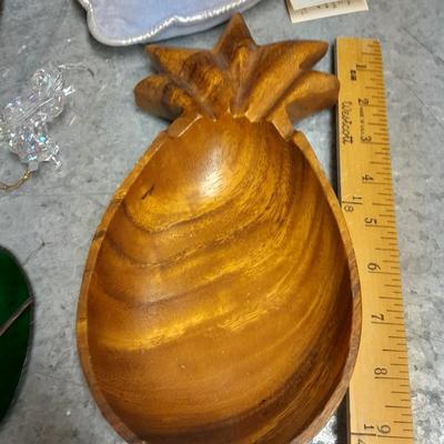 Variety of home decor, Footprints poetry music box and framed art, brass butterflies and more