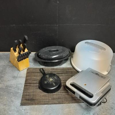 Farberware Knife set in Knife block, Belgian waffle maker, roasting pan, cast iron pan clock and more.