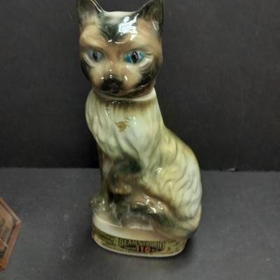 Kentucky Straight Beam's trophy Siamese cat decanter 1960's, with Pocket change bank