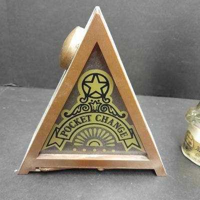 Kentucky Straight Beam's trophy Siamese cat decanter 1960's, with Pocket change bank