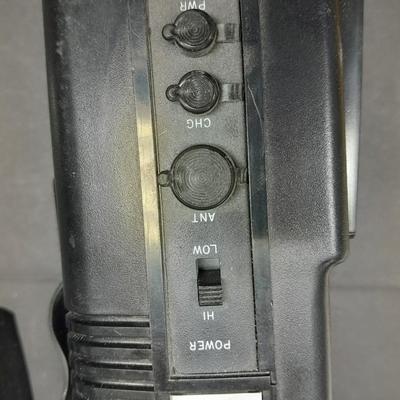 Vintage handheld Realistic CB radio with case and a multi-plug power supply TRC-208 5 watt 6 channel