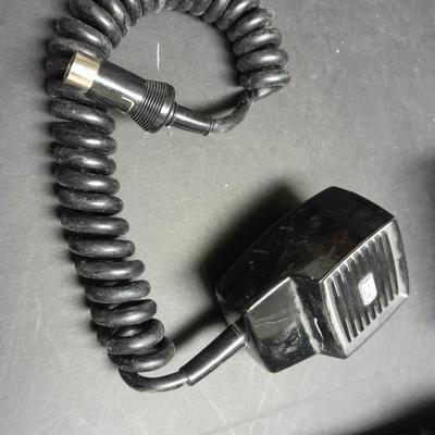 Vintage handheld Realistic CB radio with case and a multi-plug power supply TRC-208 5 watt 6 channel