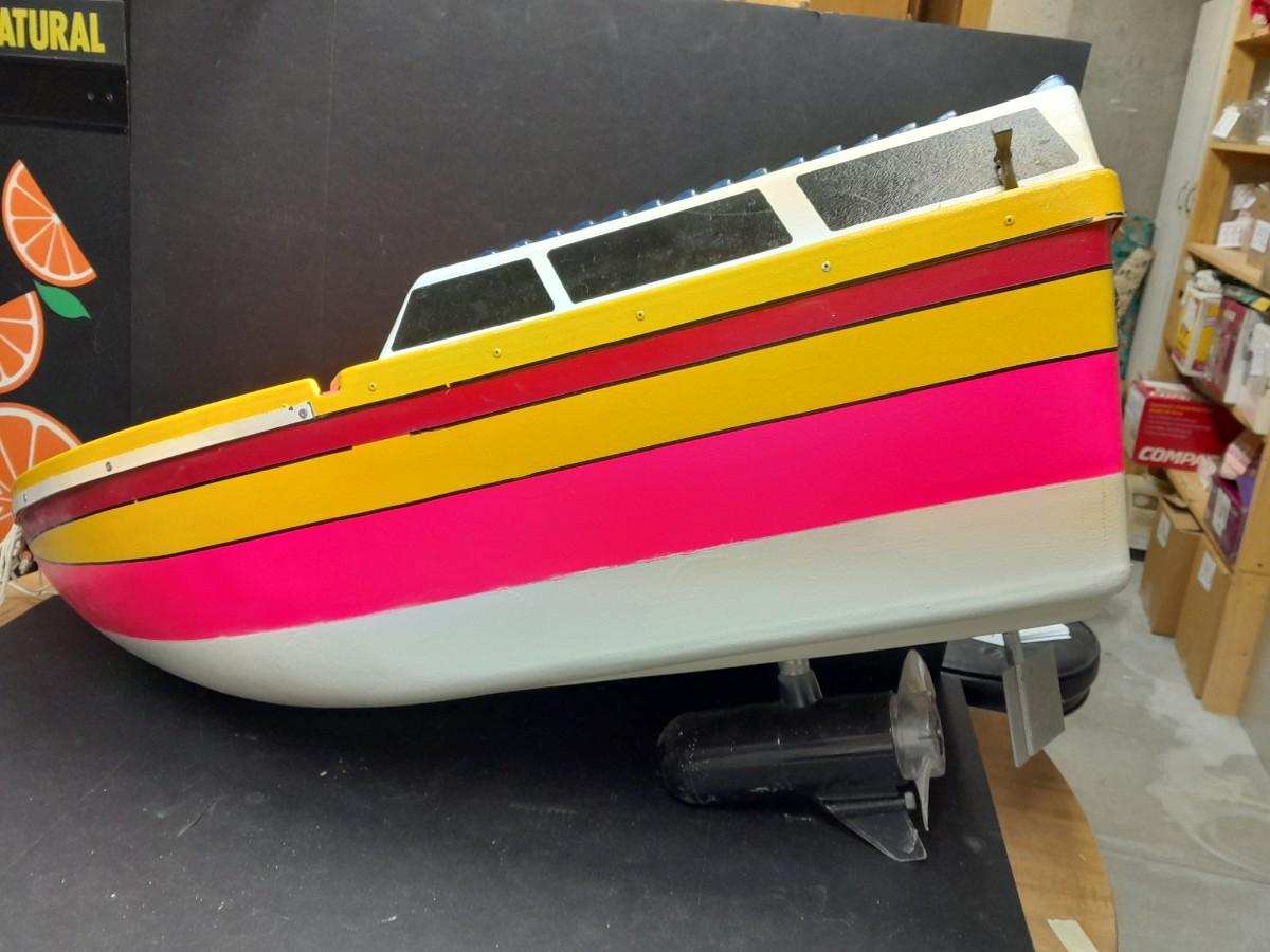 Vintage rc deals boat kits