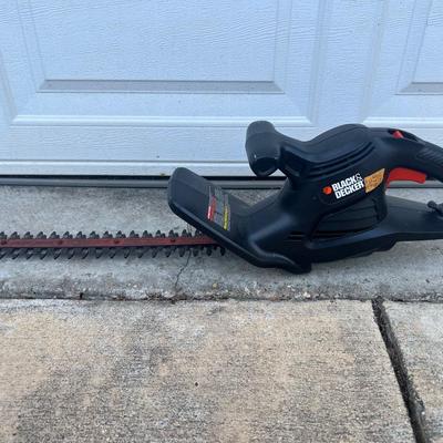 TORO - BLACK&DECKER - GRASSHOG Lot