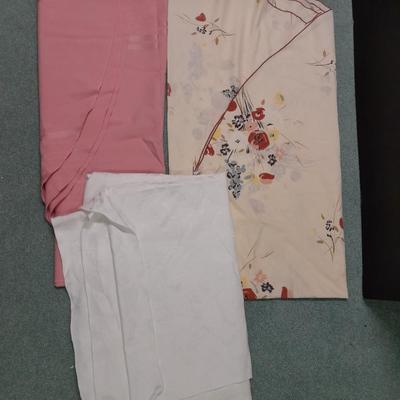 Plank Maple Howell co. table with fold down leaves