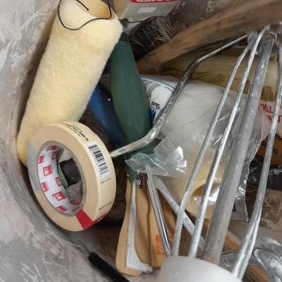 Power roller 959 Painting system with painting supplies galore!