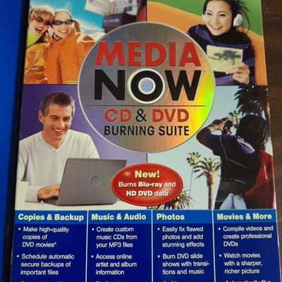 Computer software Microsoft XP, Shout, Media Now, a cordless phone and a radio