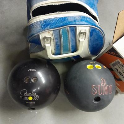 Two bowling balls for John, Sumo and Columbia