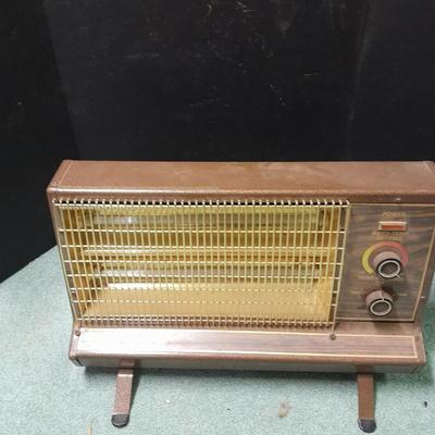 True Value Quartz 1500-watt space heater Model HR-80Q