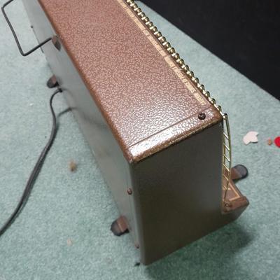 True Value Quartz 1500-watt space heater Model HR-80Q