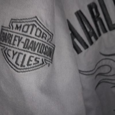 Hooded Harley Davidson Motorcycles Jacket with zip off sleeves