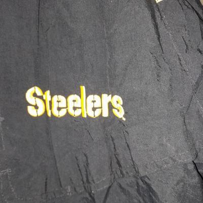 Mirage NFL First String Hooded Pittsburg Steelers Coat size XL